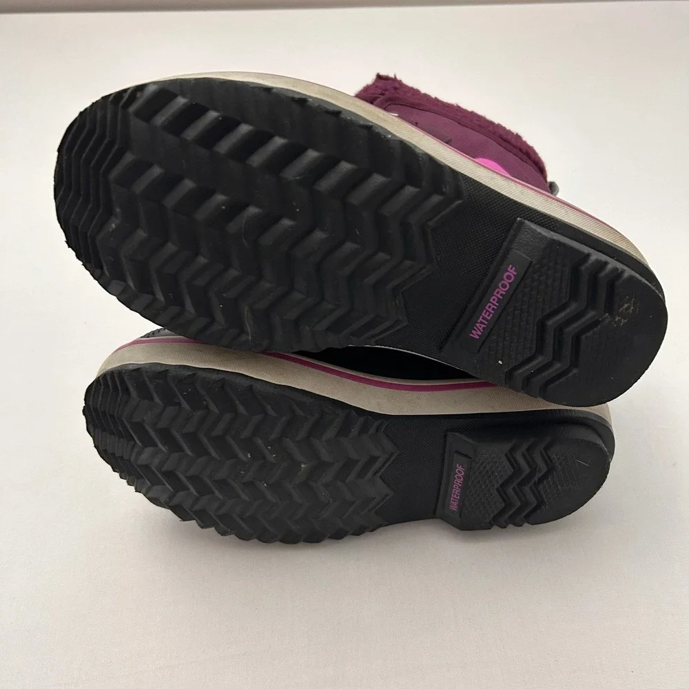 Sorel Snow Boots Girls Size 3 Purple Pink Waterproof‎ Fur Lined Lace-Up Winter